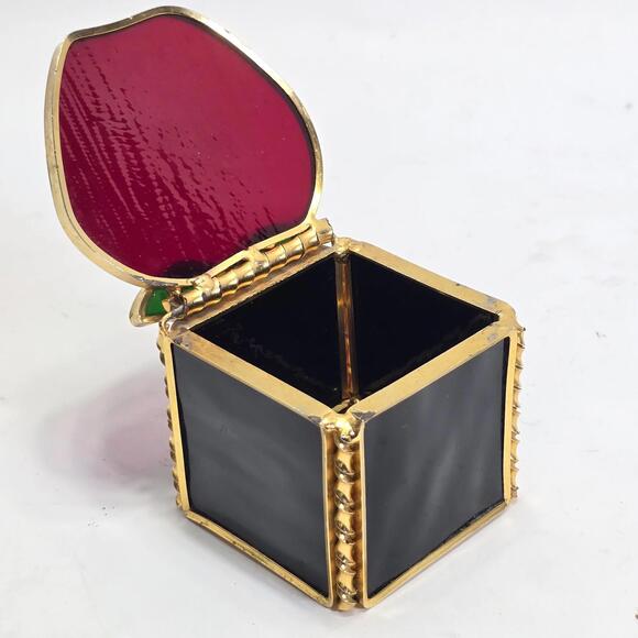 Stained Glass Apple Trinket Box with Gold Trim and Hinged Lid Vintage Decor - Picture 10 of 14